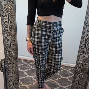 Hot Topic Black and White Checkered Women's Joggers